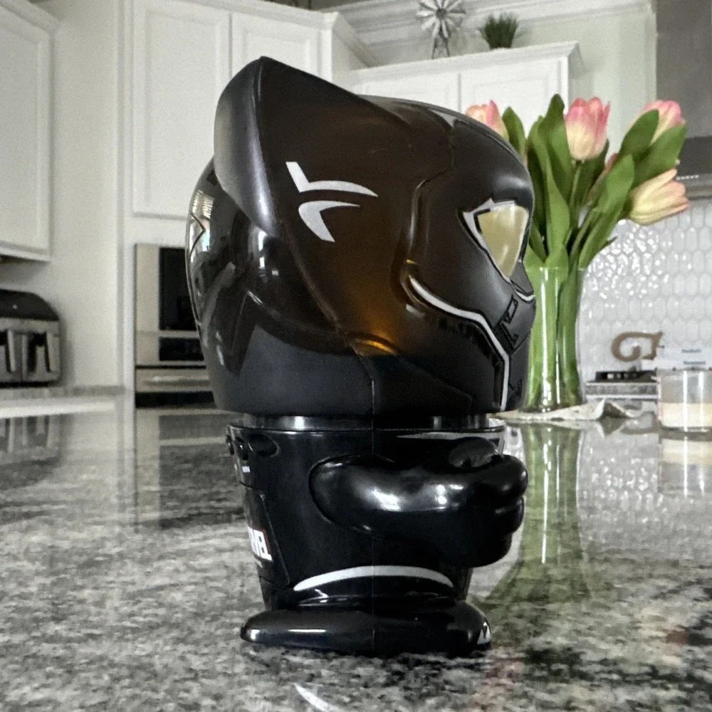 Bulb Botz Marvel Black Panther Talking Alarm‎ Clock w/ Night Light 5.5in